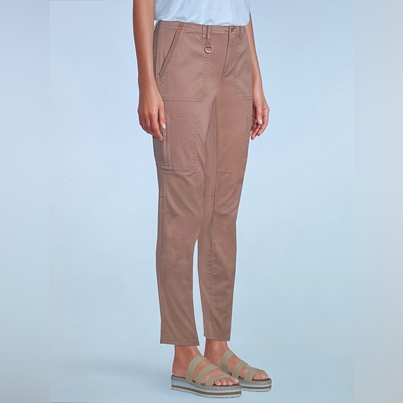 NWT  WHBM MidRise Utility Slim Crop Pants Tan 2R - Picture 1 of 16